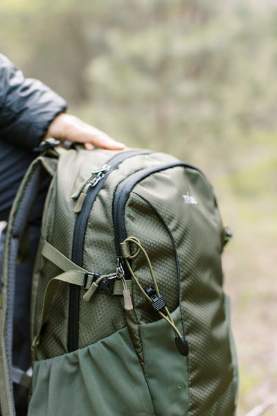 Рюкзак Tribe Urban 25 л, оливковий T-IC-0022-olive фото